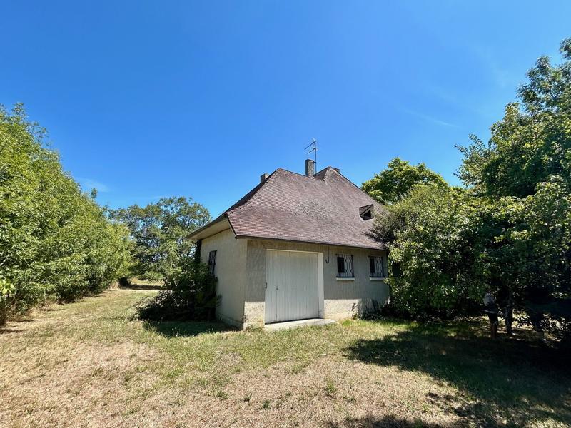 Maison - 330 m² - 13 pièces