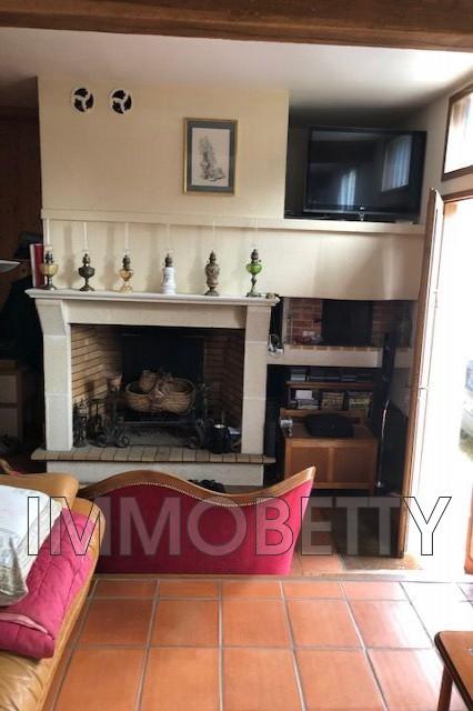 Maison - 210 m² - 8 pièces