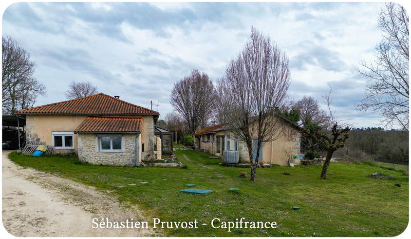 Propriété - 145 m² - 10 pièces