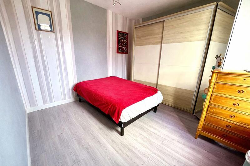 Maison - 103 m² - 6 pièces