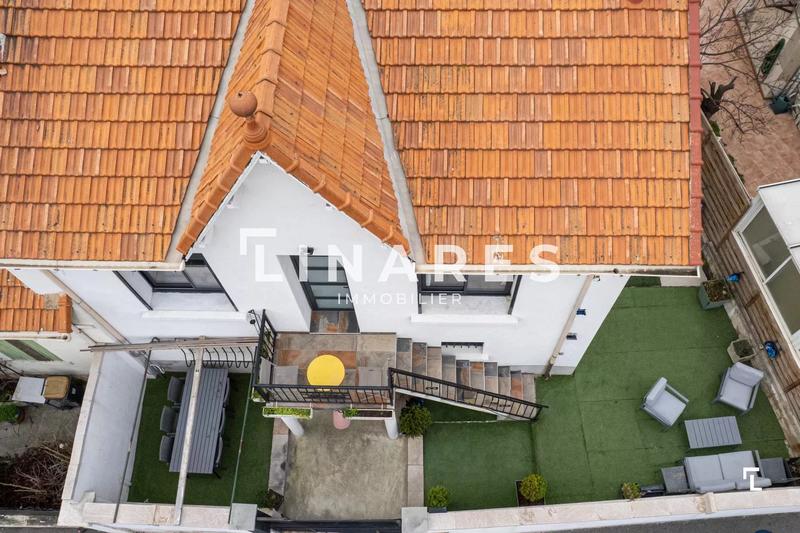 Maison - 117 m² - 5 pièces