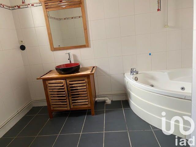 Appartement - 100 m² - 3 pièces