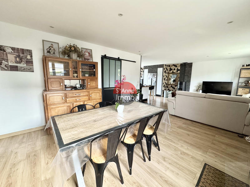 Maison - 137 m² - 7 pièces