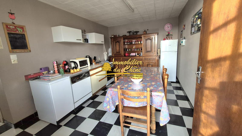 Maison - 99 m² - 5 pièces