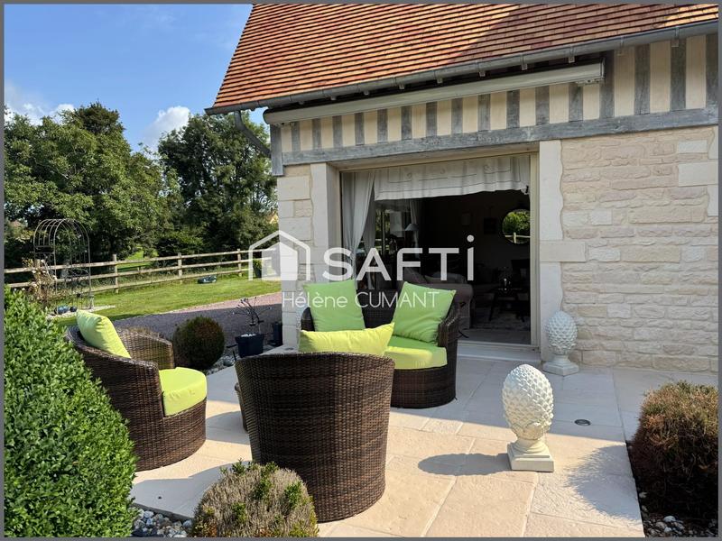 Maison - 245 m² - 9 pièces