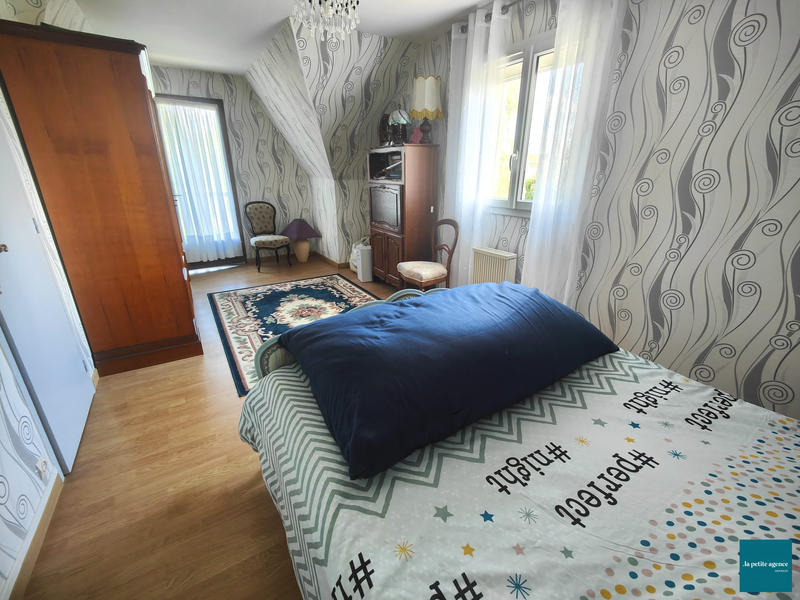 Maison - 128 m² - 5 pièces