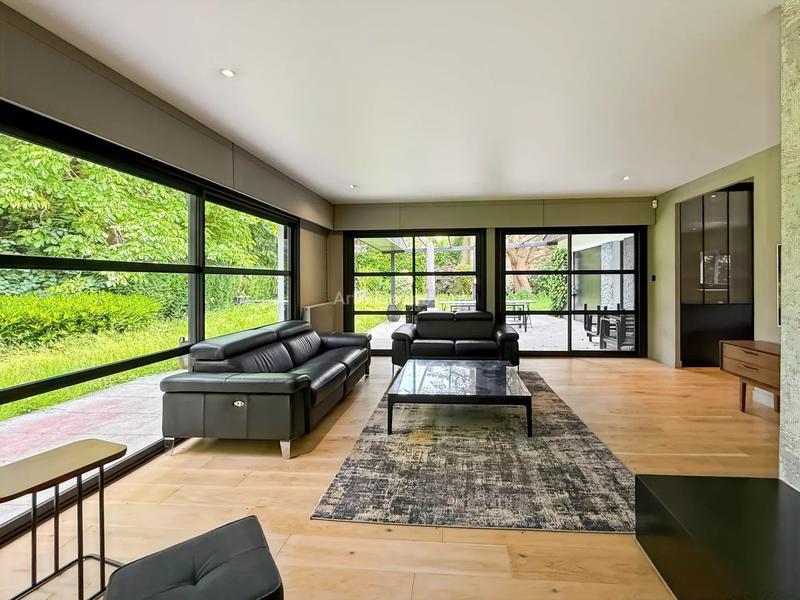 Maison - 153 m² - 6 pièces