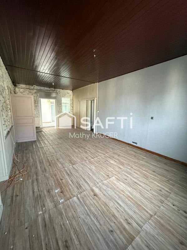 Maison - 257 m² - 8 pièces