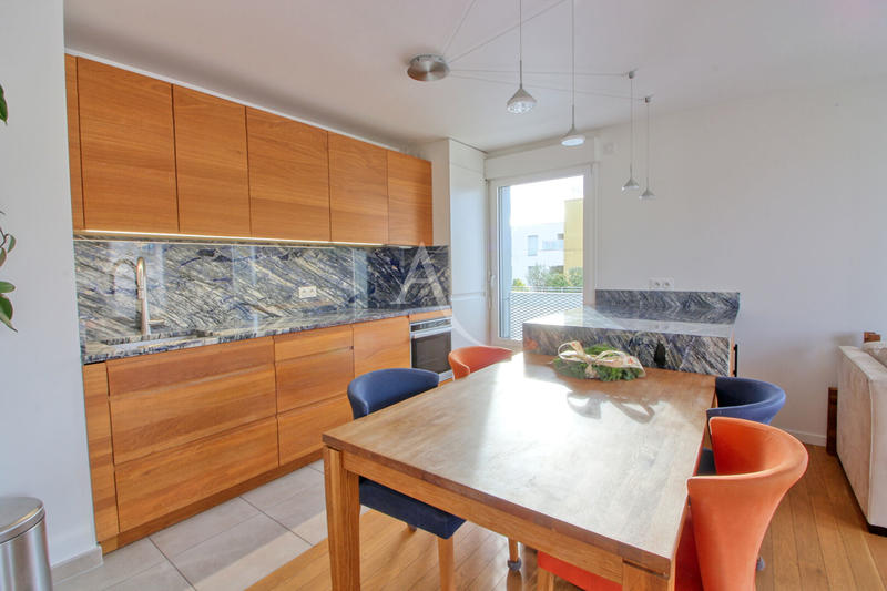 Appartement - 68 m² - 3 pièces