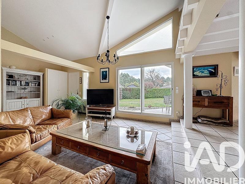 Maison - 173 m² - 7 pièces