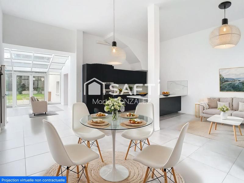 Appartement - 184 m² - 5 pièces