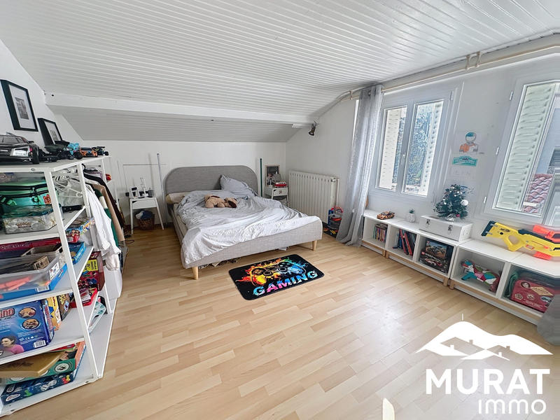 Maison - 102 m² - 5 pièces