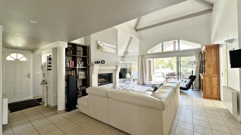 Maison contemporaine - 143 m² - 6 pièces