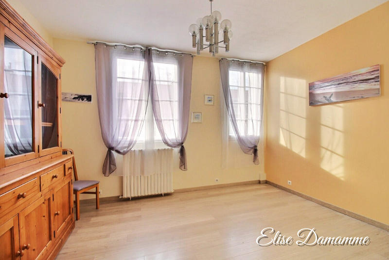 Maison - 107 m² - 5 pièces