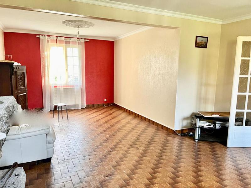 Maison - 123 m² - 7 pièces