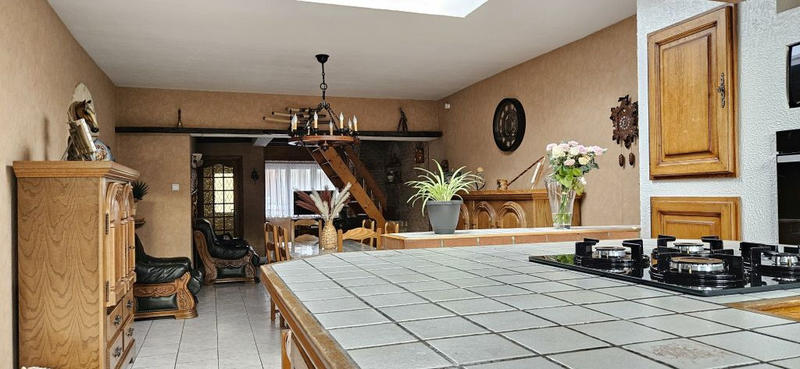 Maison - 119 m² - 5 pièces