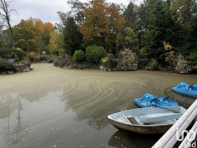 Local commercial - 450 m² - 6 pièces