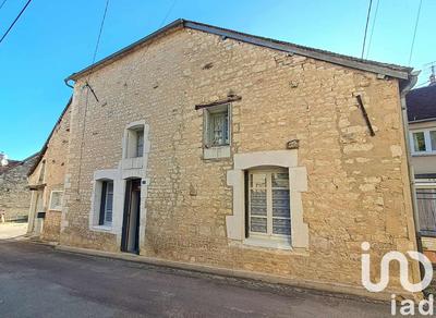 Maison de village - 88 m² - 4 pièces