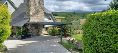 Maison - 230 m² - 8 pièces