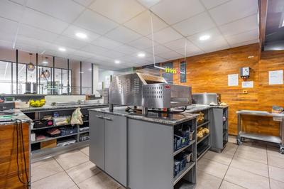 Fonds de commerce - 200 m²