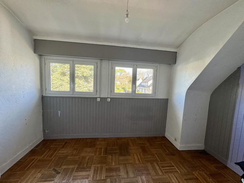 Maison - 97 m² - 5 pièces