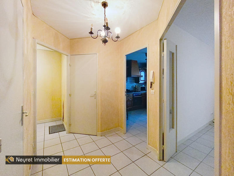 Appartement - 82 m² - 4 pièces