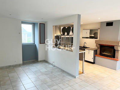 Maison - 80 m² - 3 pièces