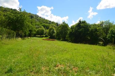 Terrain constructible - 2 495 m²