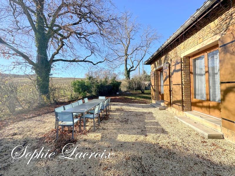 Demeure - 258 m² - 8 pièces