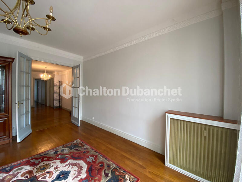 Appartement - 104 m² - 3 pièces