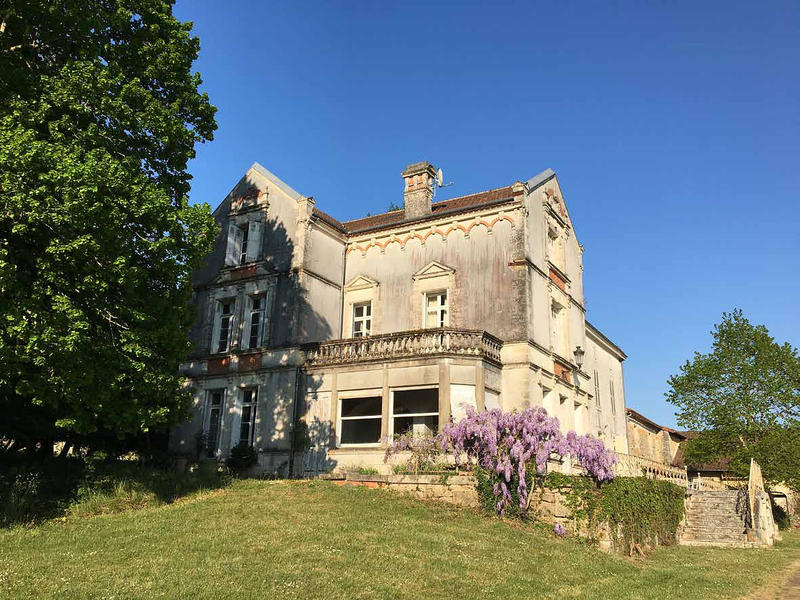 Atelier herboristerie, confection d'un vinaigre des 4 voleurs  - Châteaux en fête