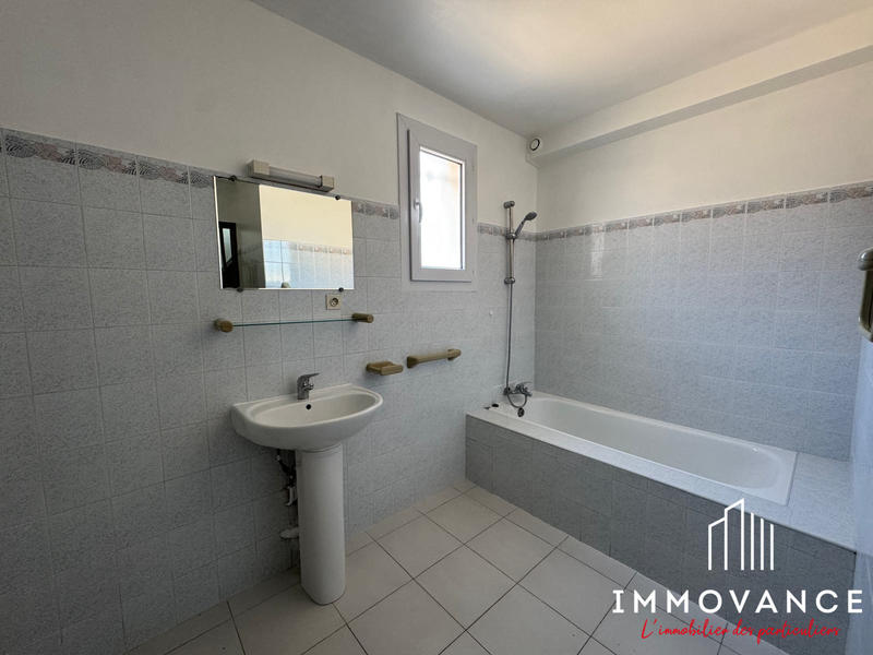 Appartement - 55 m² - 3 pièces