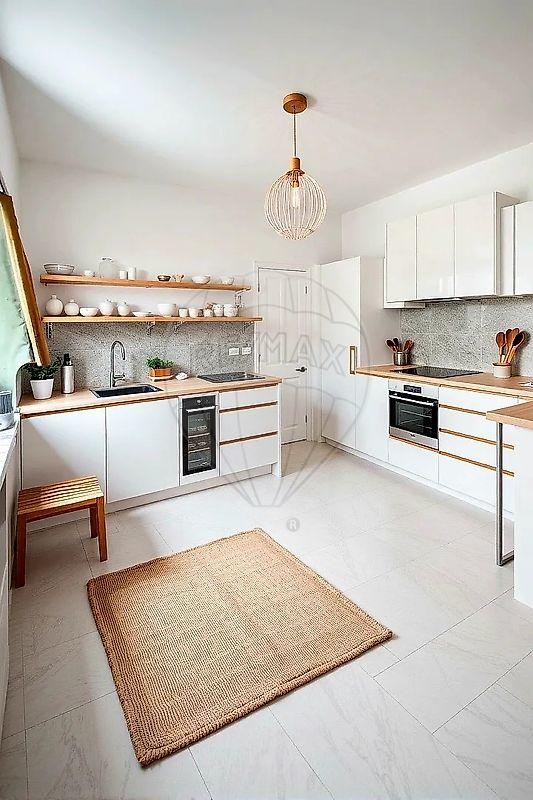 Maison - 101 m² - 5 pièces