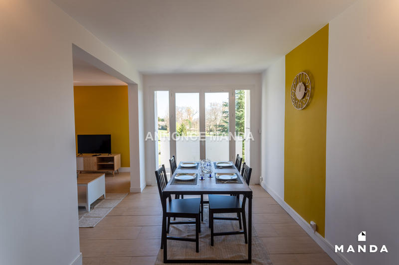 Chambre - 11 m² - 5 pièces