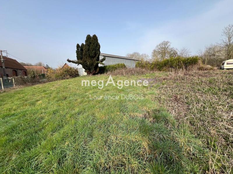 Terrain constructible - 919 m²