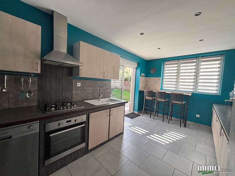 Maison - 160 m² - 9 pièces