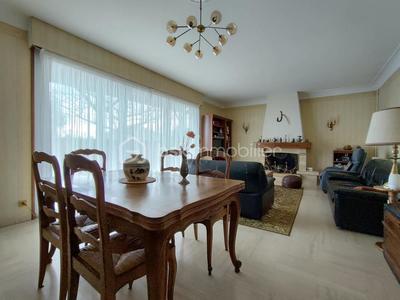 Maison - 135 m² - 6 pièces