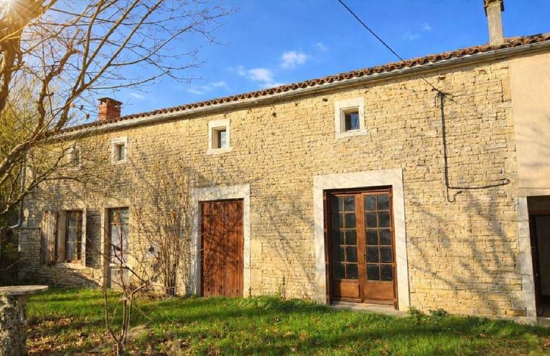 Maison - 230 m² - 9 pièces