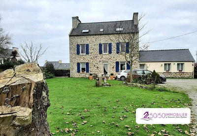 Maison traditionnelle - 144 m² - 6 pièces