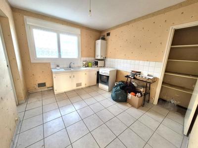 Appartement - 81 m² - 4 pièces