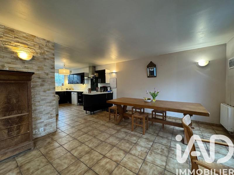 Maison - 114 m² - 7 pièces