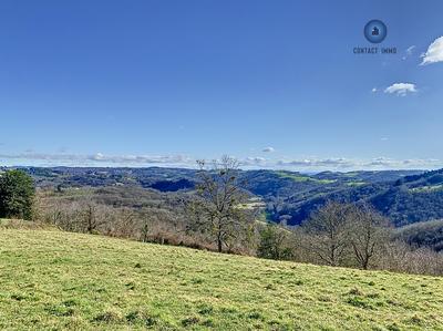 Terrain - 7 593 m²