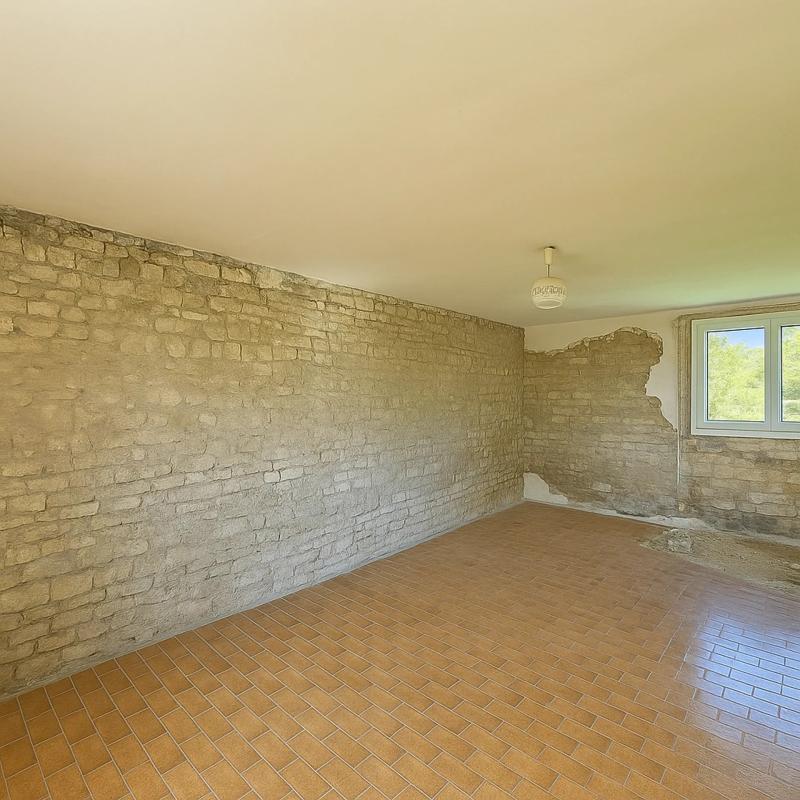 Maison - 96 m² - 4 pièces