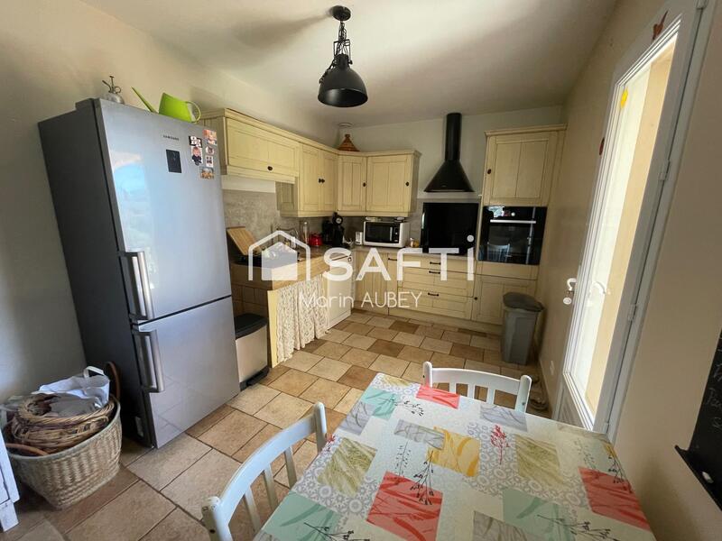 Maison - 124 m² - 6 pièces