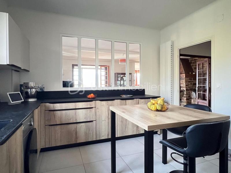 Villa - 197 m² - 7 pièces