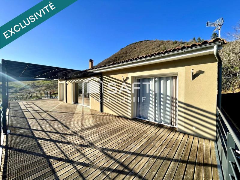 Maison - 177 m² - 7 pièces