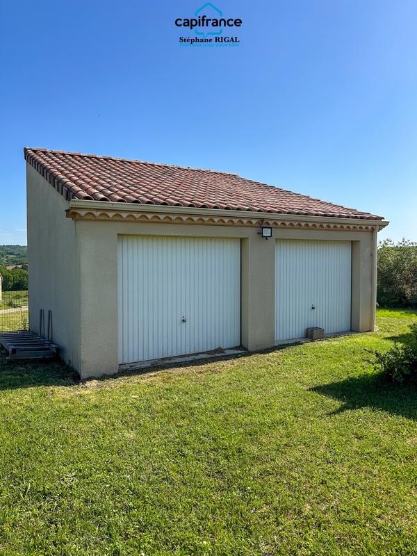 Maison - 140 m² - 5 pièces