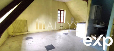 Local commercial - 2 101 m²
