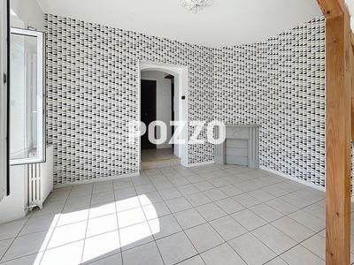 Maison - 146 m² - 7 pièces