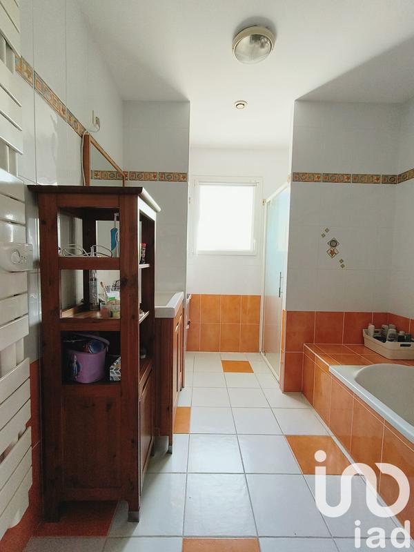 Maison - 170 m² - 8 pièces